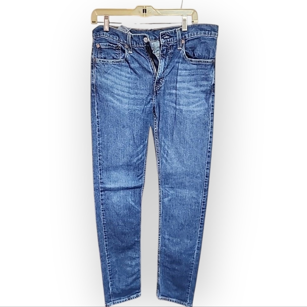 Levis 510 Men  32x 34 Skinny Jeans.